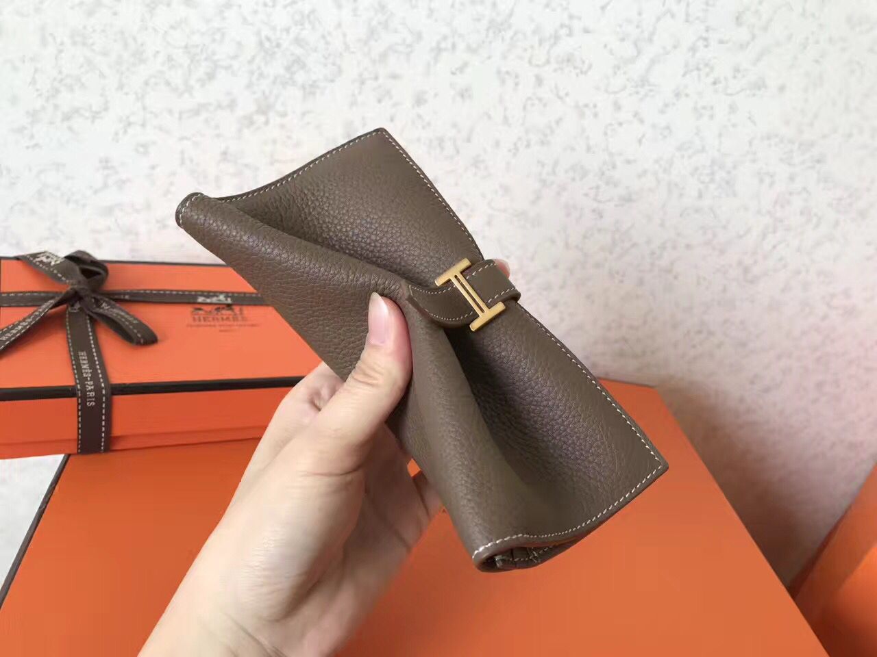 Hermes Taupe Clemence Bearn Gusset Wallet - Image 3