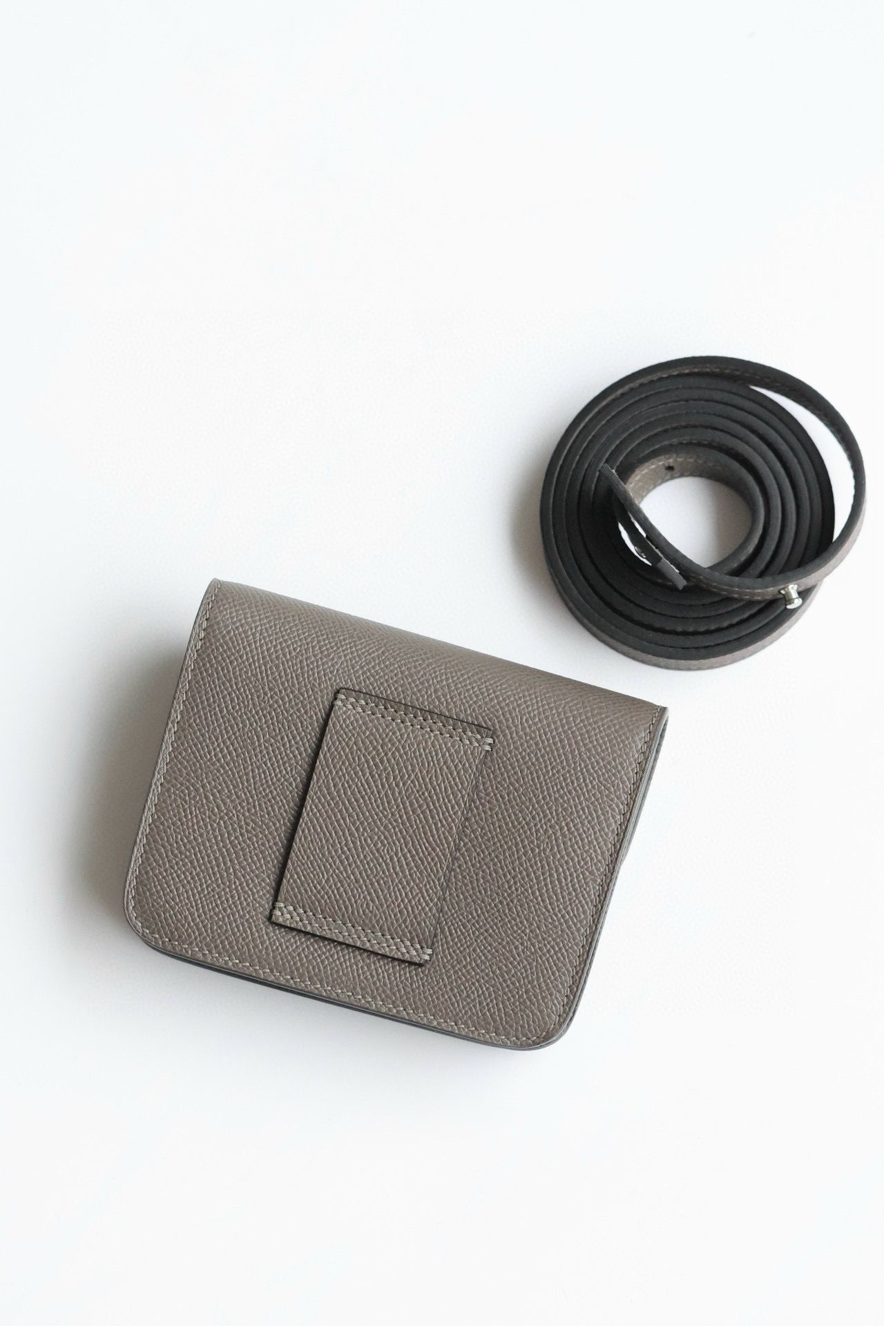 Hermes Constance Slim Wallet in Etain Epsom Calfskin - Image 10