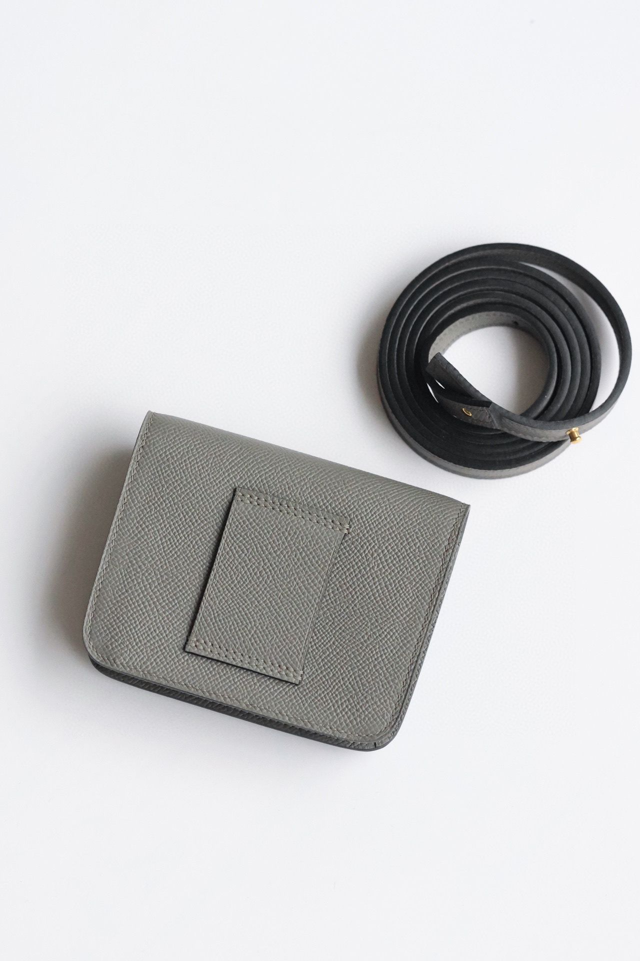 Hermes Constance Slim Wallet in Gris Meyer Epsom Calfskin - Image 10