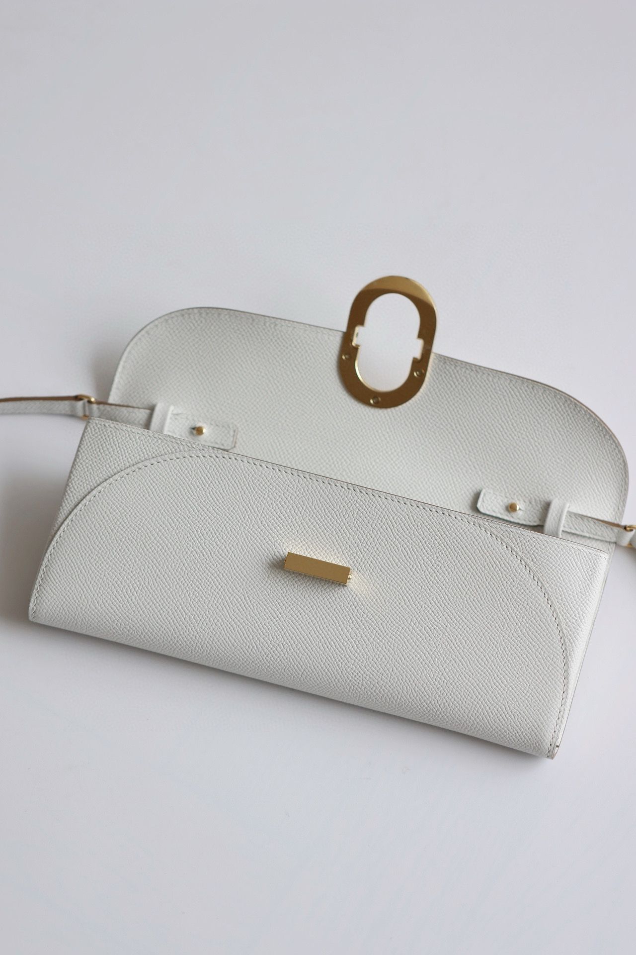 Hermes Maillon To Go Wallet in Gris Pale Epsom Calfskin - Image 6